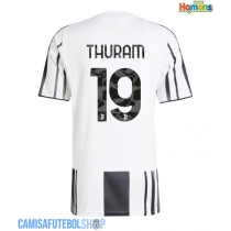 Camisa de time de futebol Juventus Khephren Thuram #19 Replicas 1º Equipamento 2025-26 Manga Curta